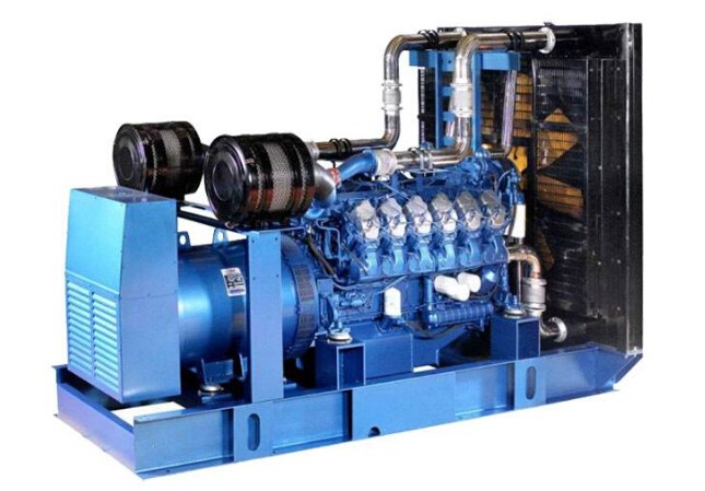 涉县康明斯30kw小型柴油二手发电机组 涉县康明斯30kw小型柴油二手发电机组